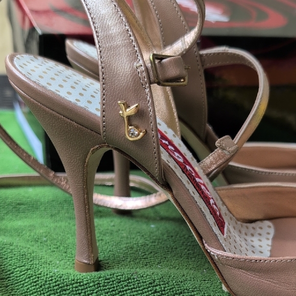 Argentin Tango Shoes/ Tangolera Italian Tango Shoes - Picture 8 of 15